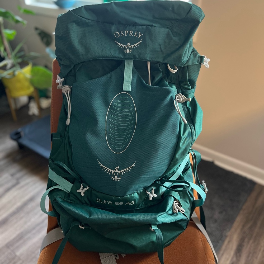 Osprey Aura AG 65L Backpack, Women’s